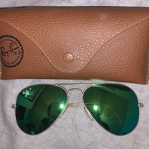 Polarized green/blue raybans